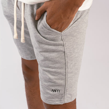 PERFECT DAILYWEAR SHORT IN LIGHT GRAY